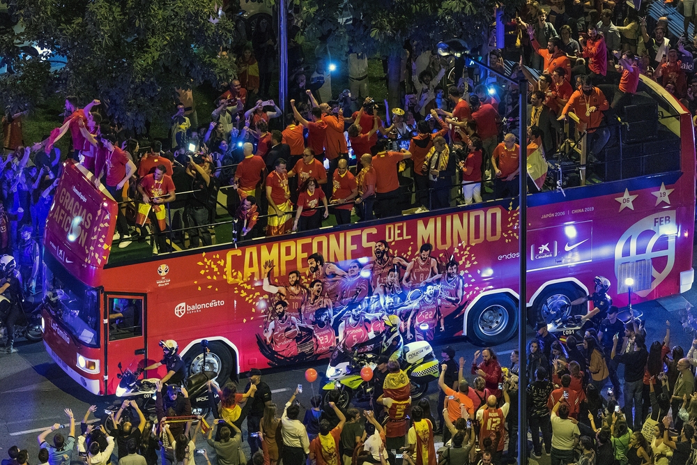 Celebraciones de la selección española de baloncesto  / EMILIO NARANJO