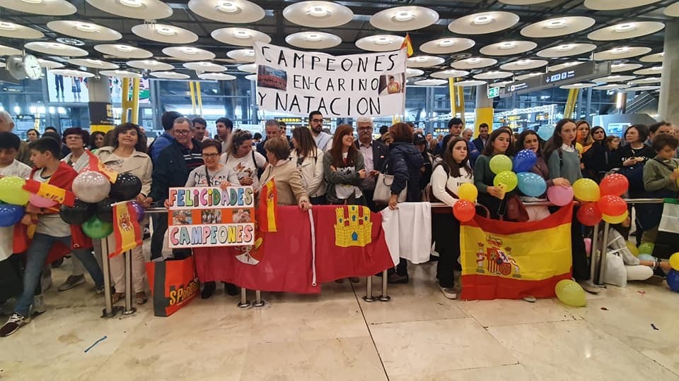 Honores para Iris Agudo en su regreso a España