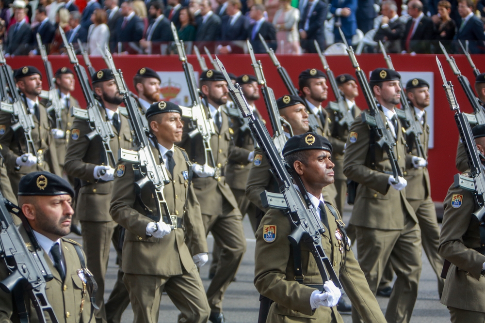 Desfile militar por la festividad del 12 de octubre en Madrid

