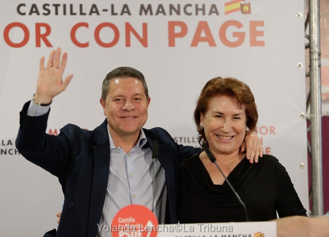 Page con la candidata del PSOE a la Alcaldía de Bargas.