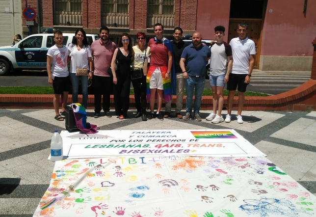 Talavera celebra el Orgullo @LGTBoraTalavera