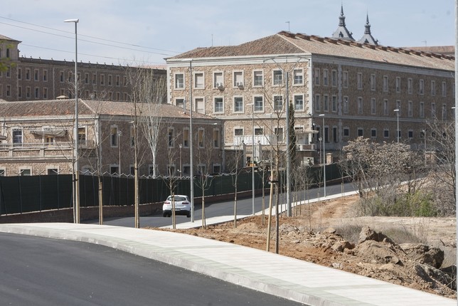La remodelación de la Cuesta de San Servando, cuyas obras están prácticamente finalizadas, ha supuesto una inversión de 225.000 euros. 