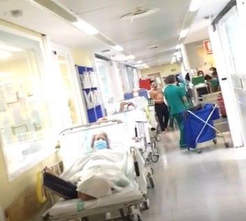 Nuevo colapso en Urgencias con 35 personas esperando cama