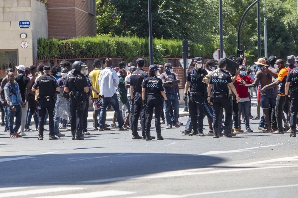 Disturbios con los inmigrantes del asentamiento de Albacete