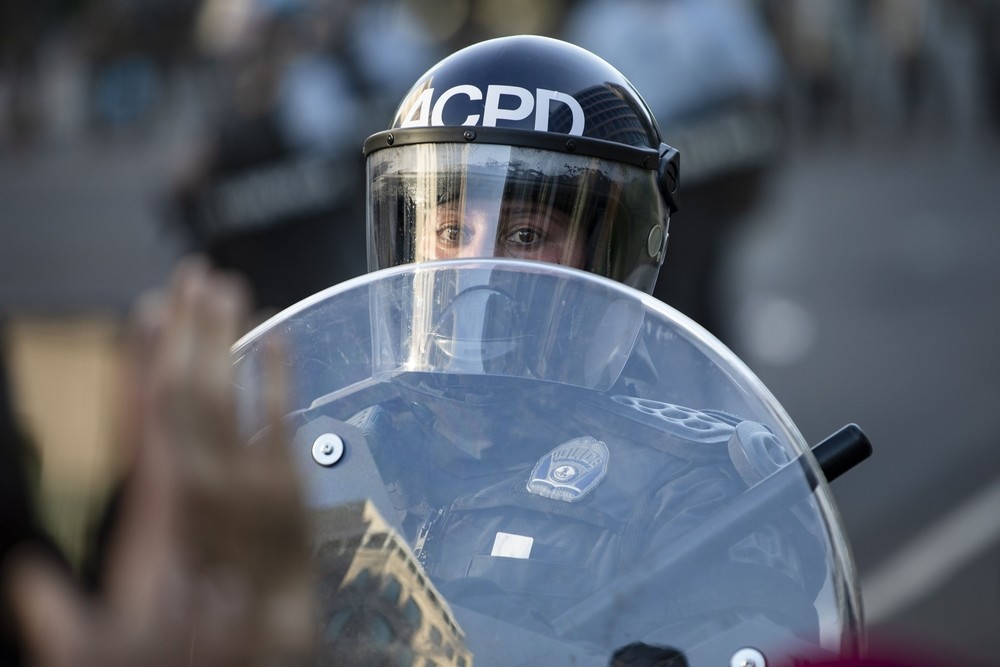 La policía federal ataca a los manifestantes en Washington