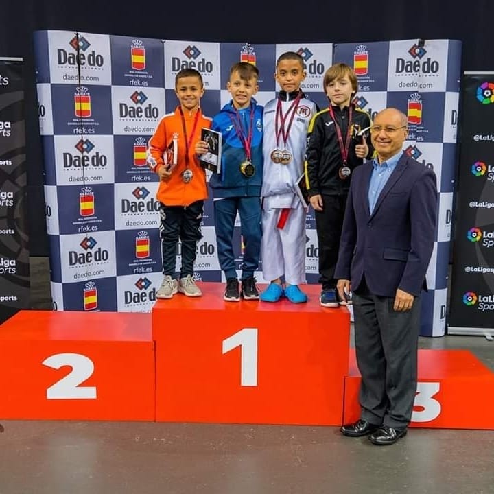 El Kidokan se cuelga nueve medallas en Pamplona