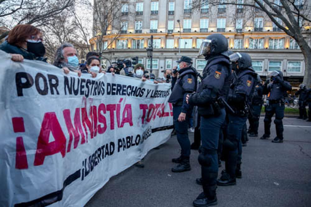 Manifestación no autorizada por la libertad de Pablo Hasel   / RICARDO RUBIO