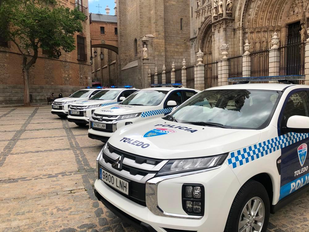 La Policía Local renueva cuatro vehículos de su flota intregrada por 34 unidades.