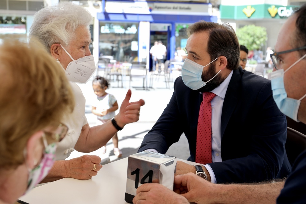 Núñez haría estos cambios en el IRPF para salvar al comercio