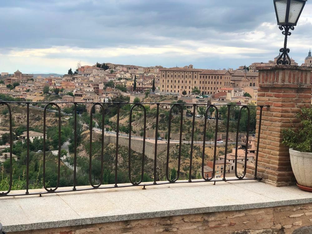 Toledo celebra la Virgen del Valle con orden y sin apreturas