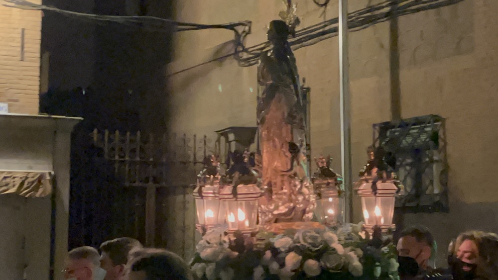 La Virgen de la Inmaculada procesionó por las calles del Casco. 