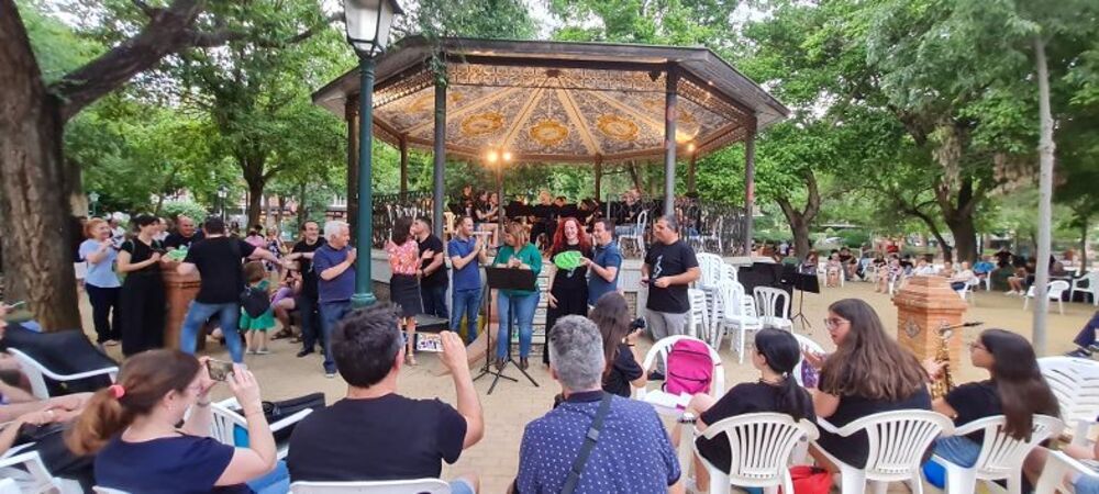 La música inunda las plazas y espacios públicos de Talavera