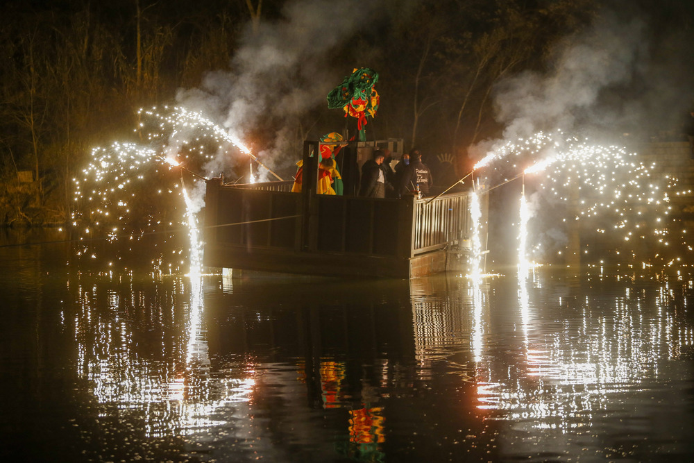 Toledo dice adiós al Carnaval con el entierro de la sardina
