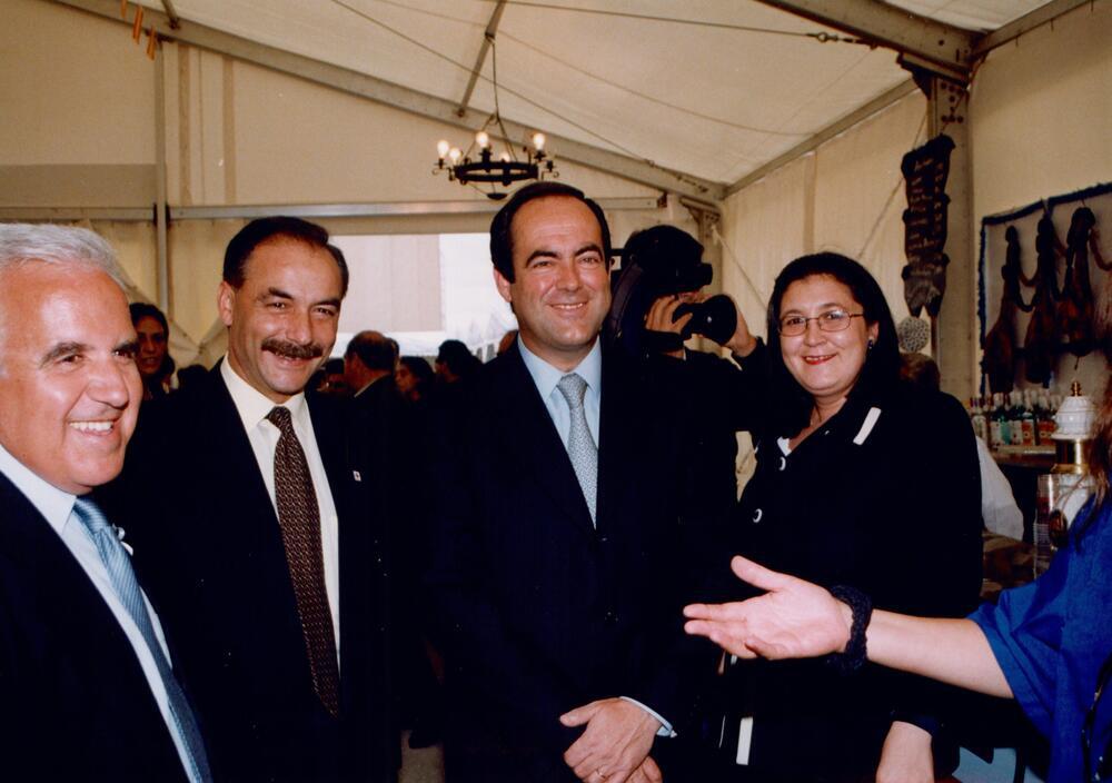 Con Gil, Rivas y María Ángeles Santos, en San Mateo de 1999. 