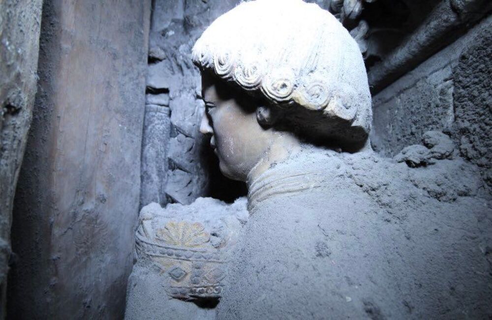 Esculturas de ángeles en el interior de la Capilla de los Enterramientos.