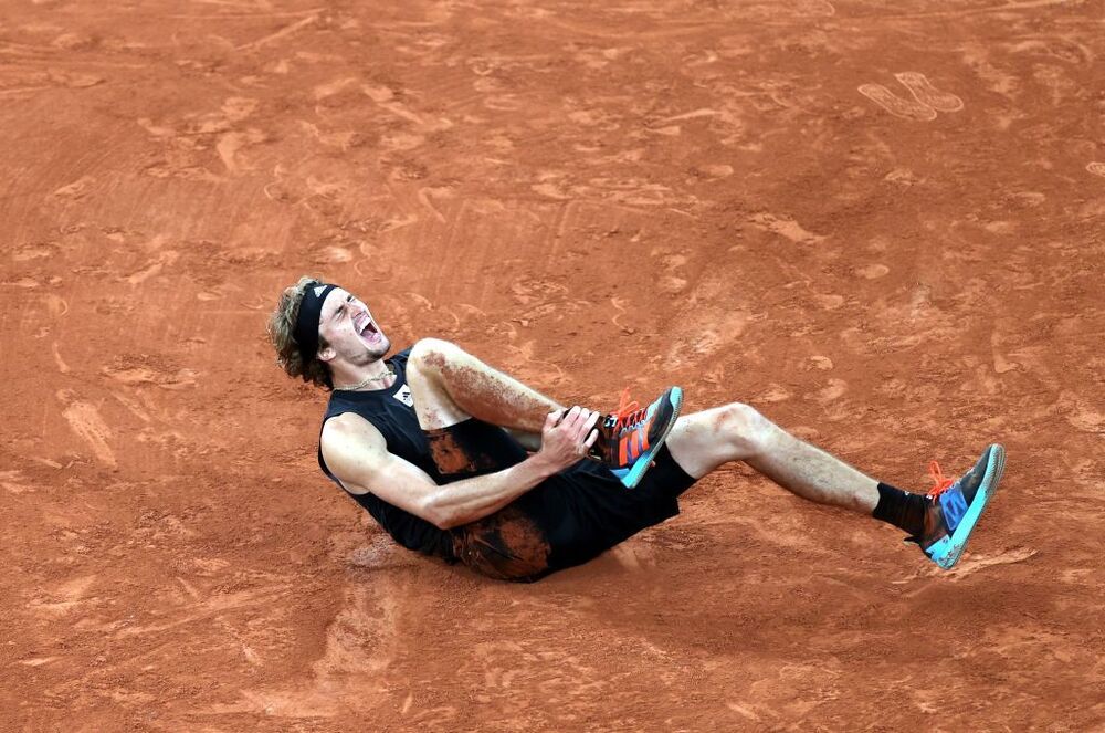 Nadal llega a la final de Roland Garros tras lesionarse Zverev