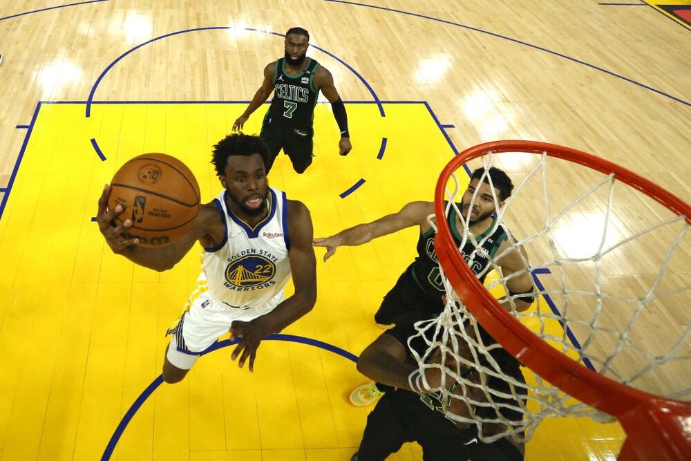 NBA: Finals-Boston Celtics at Golden State Warriors  / JED JACOBSOHN