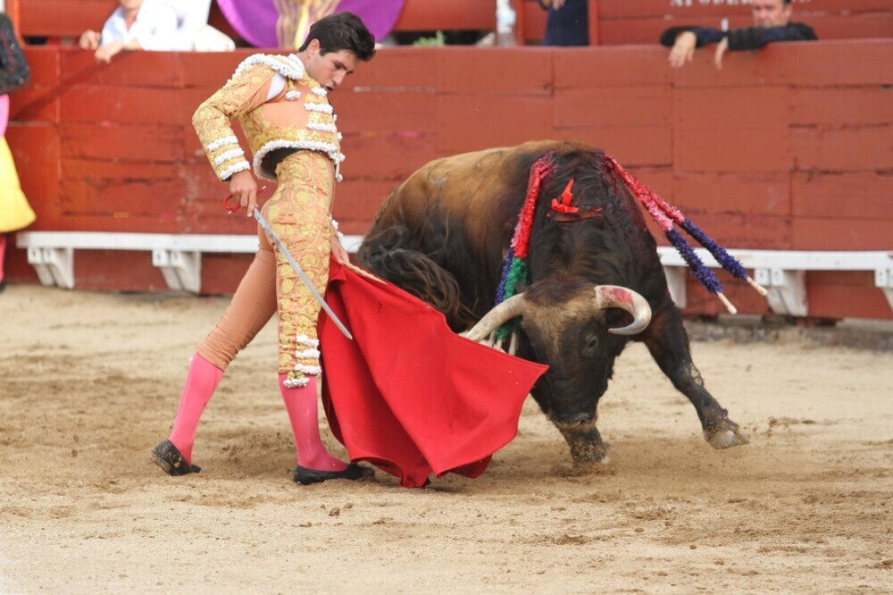 La espada del triunfo se quedó en el fundón