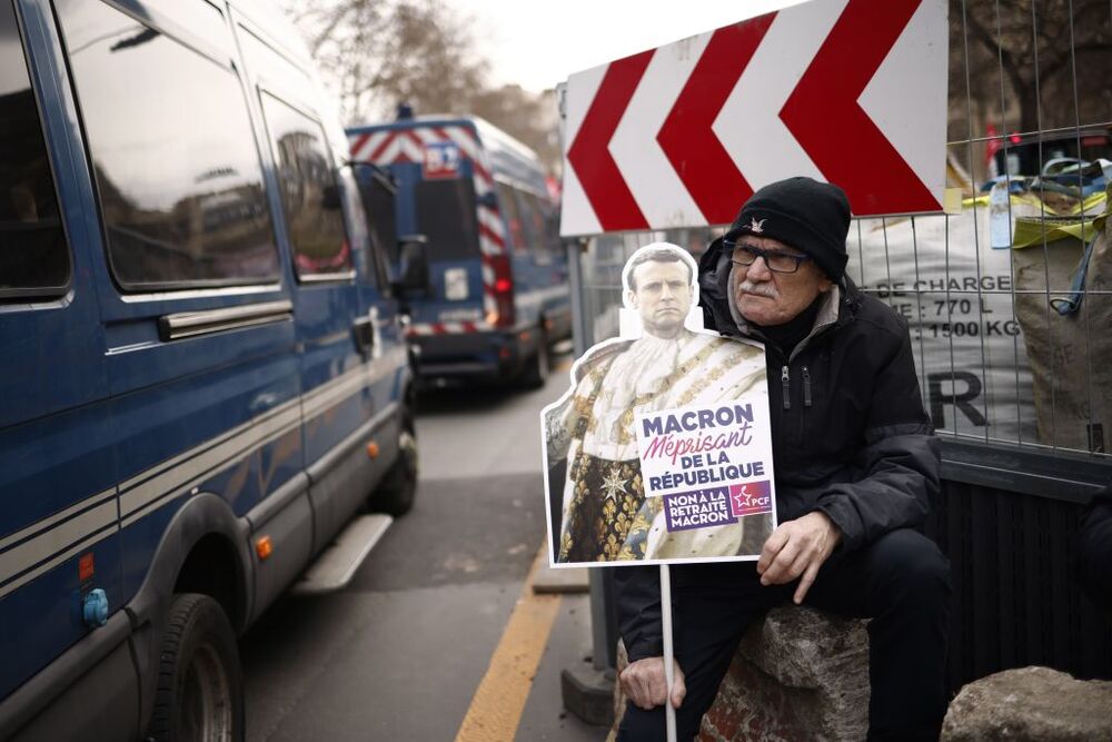 Protest against the government's reform of pensions  / YOAN VALAT
