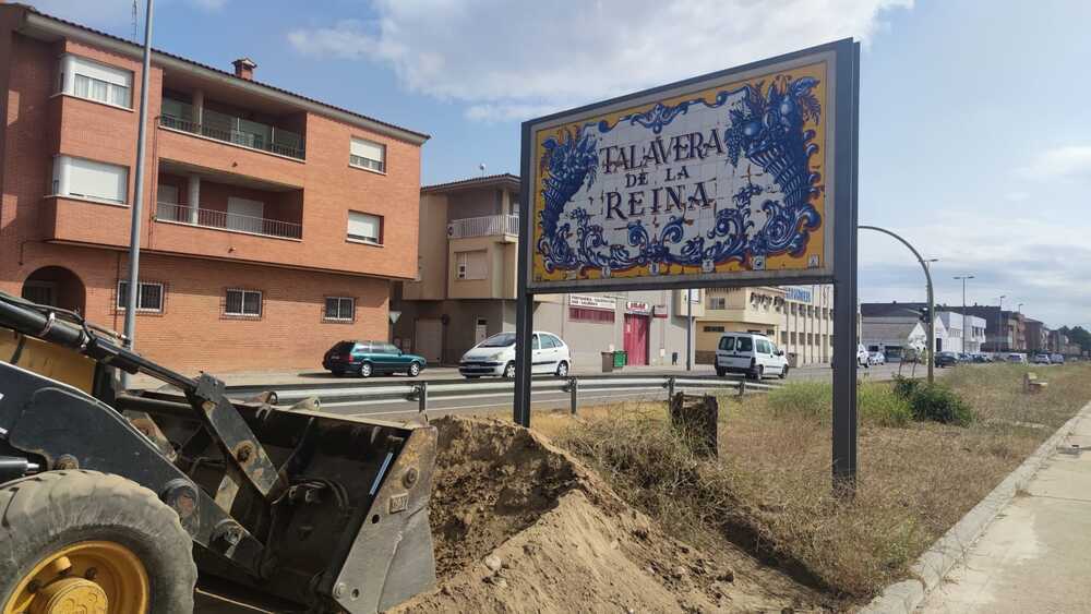 Élez renueva la imagen de la entrada a Talavera por Patrocinio