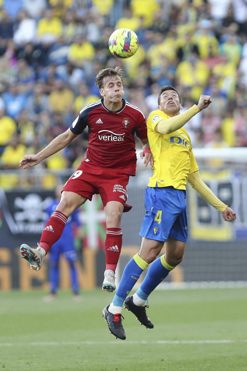 El Plan B del Osasuna se lleva los tres puntos del Cádiz