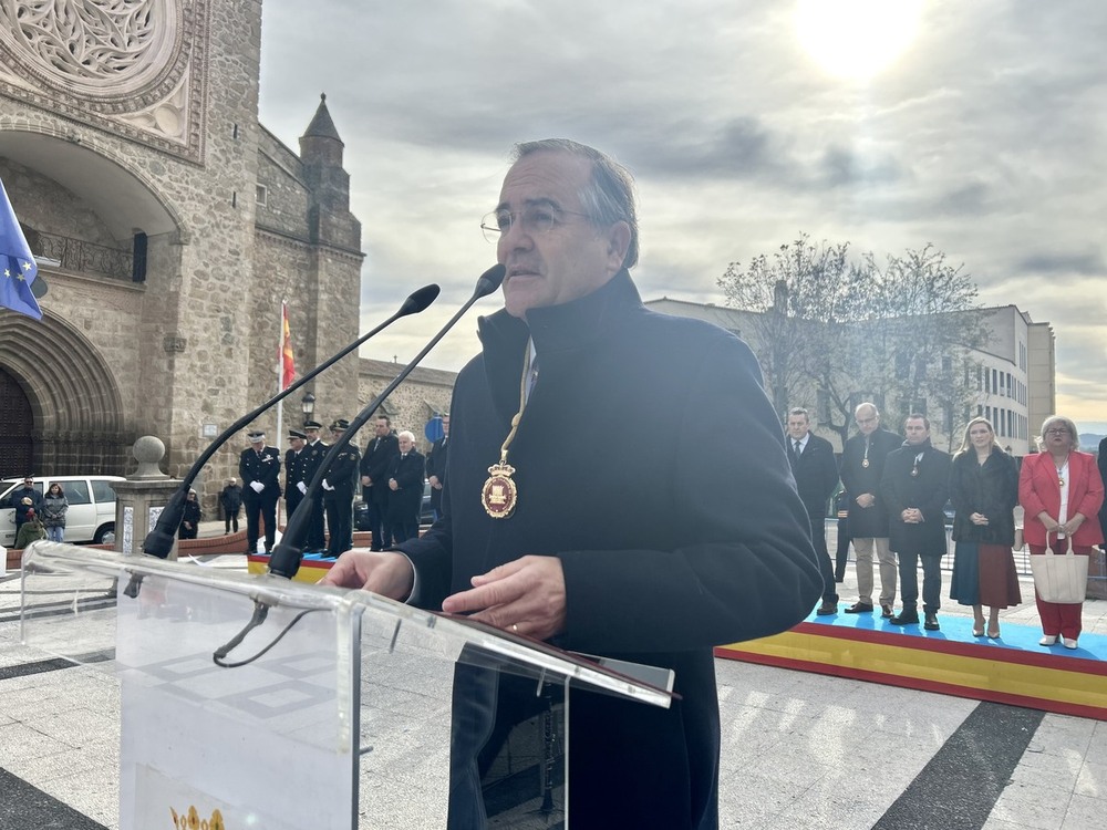Gregorio: “España no se rompe y debemos defender su unidad”