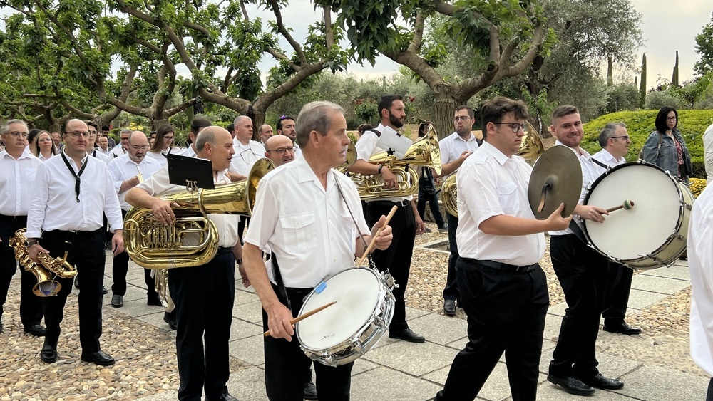 La banda de música 'Ciudad de Toledo' acompañó a la procesión.