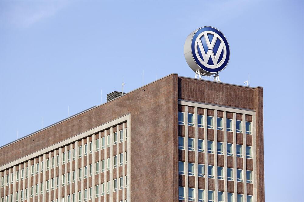 Deutsche Staatsanwälte durchsuchen die Volkswagen-Zentrale