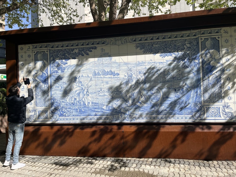 El paseo de los Arqueros estrena mural de San Ginés