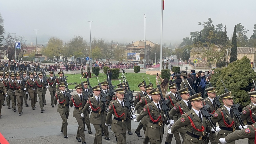 Un desfile de una compañía de la Academia de Infantería cerró el acto cívico-militar.