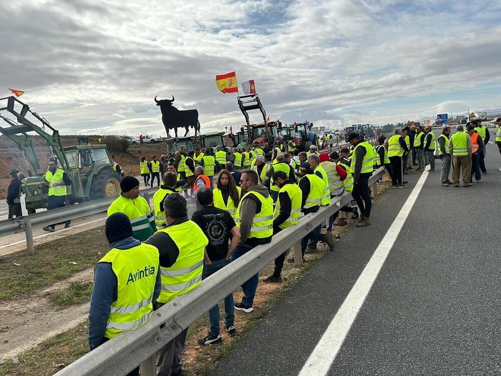 Cortes en la A-4 a la altura de Madridejos