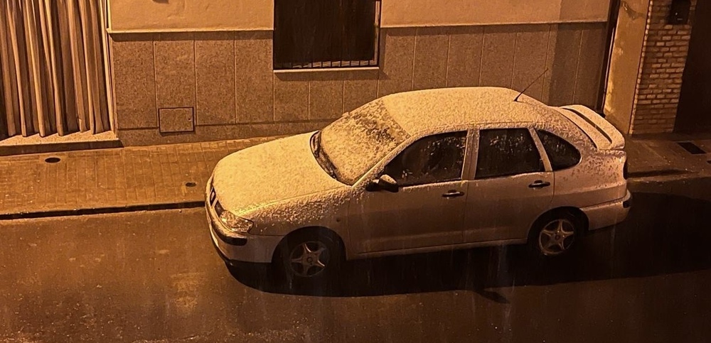 La nieve hace acto de aparición en varios puntos de Toledo