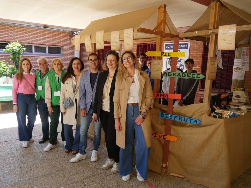 El Puerta de Cuartos celebra su Festival Solidario del Libro