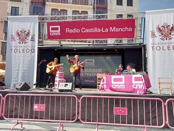 Zocodover baila con 'La Radio de los Festivales' de CMM