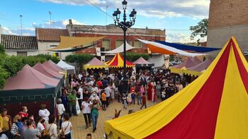 La Feria del Vino de Montearagón contó con 10.000 visitantes
