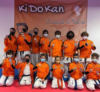 Nueve medallas para el Kidokan