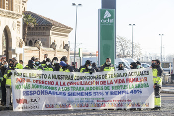 Protesta de los trabajadores de Nertus por la conciliación
