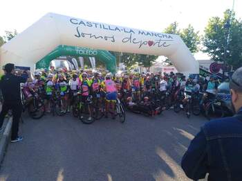 Menasalbas celebra este domingo su anual carrera ciclista
