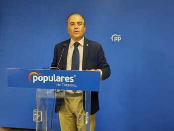 Gregorio critica la política «errática» de García Élez y Page
