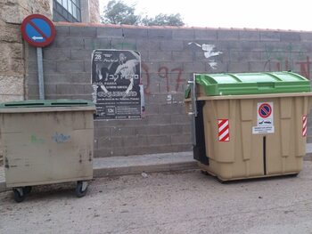 Quejas en Tembleque por «los peores contenedores de España»
