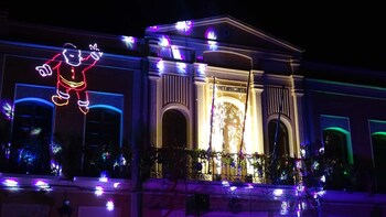 Luces y chocolate para inaugurar la Navidad en Quintanar