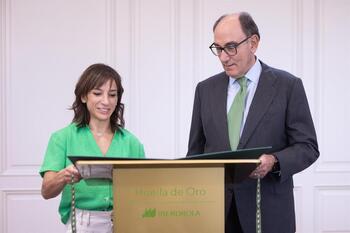 Sandra Sánchez recibe la ‘Huella de Oro Iberdrola’