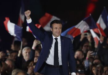 Macron renueva la presidencia francesa