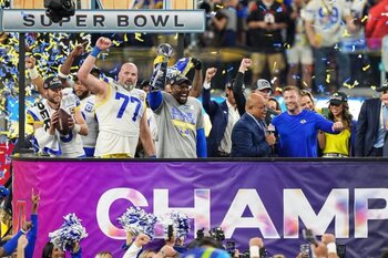Los Rams tiran de defensa para conquistar la Super Bowl