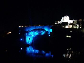 Toledo de azul, por el Día Mundial del Refugiado