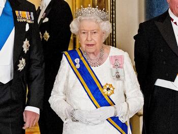 La reina Isabel II, positivo por coronavirus