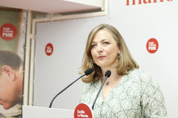 PSOE dice que la gente se merece saber qué pacta el PP y Vox