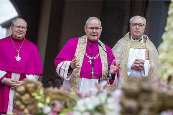 El arzobispo anima a la sociedad a encontrar a Jesús