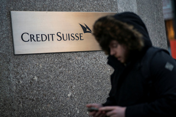 Credit Suisse pide 50.750 millones al banco central suizo
