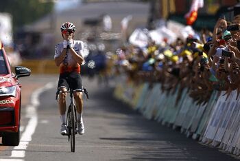 Izagirre prolonga el estado de gracia del ciclismo español